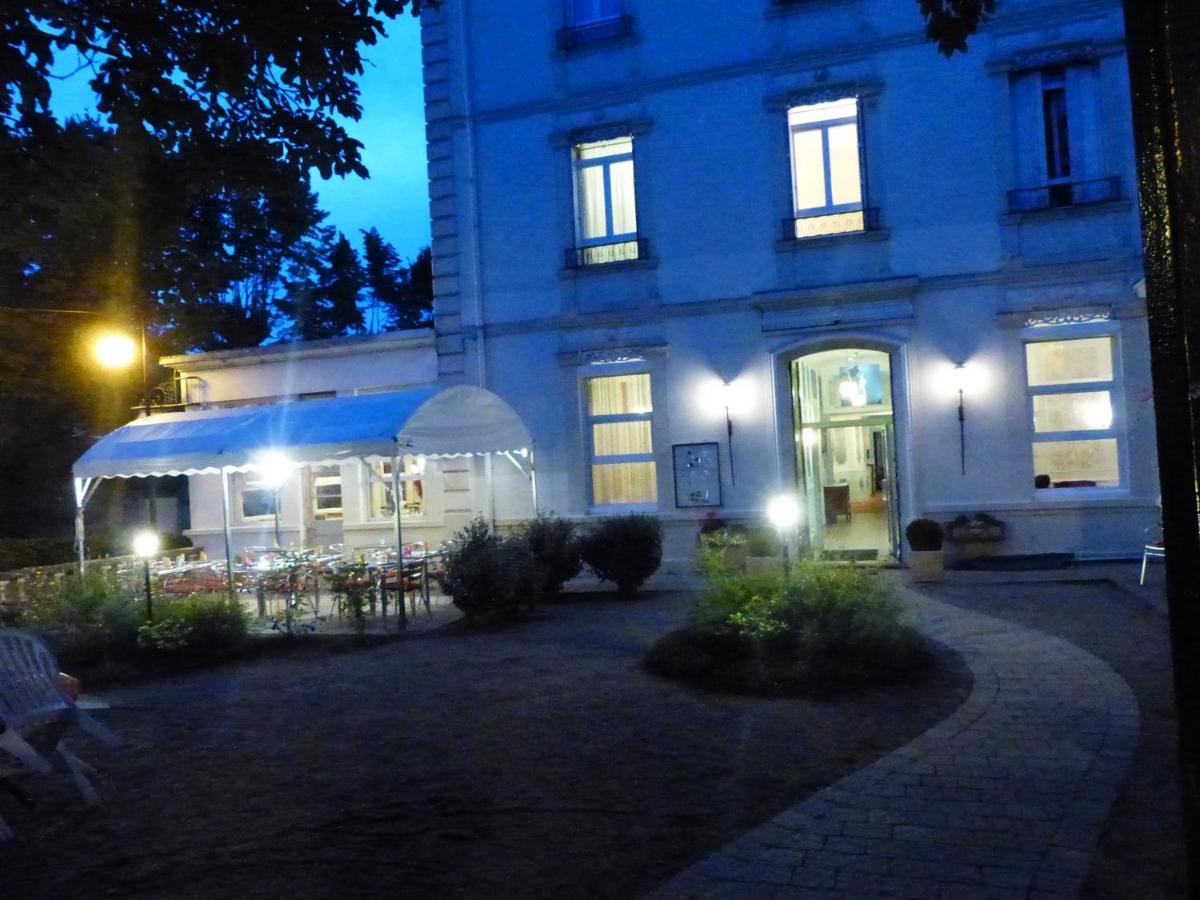 Hôtel des Thermes Bourbon-lʼArchambault Exterior foto